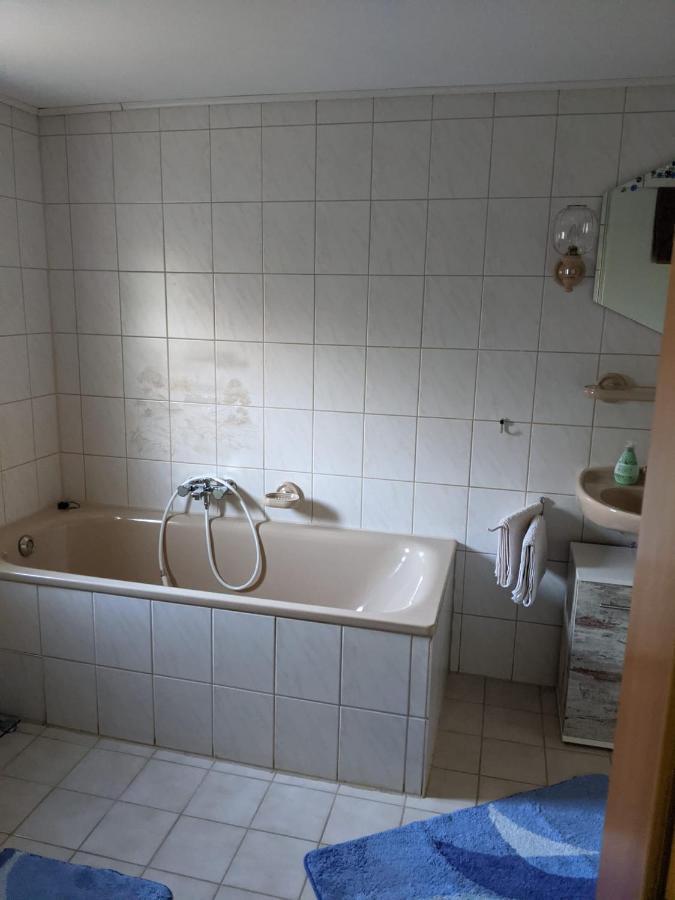 Ferienwohnung Luecking Im Westerwald Flammersfeld Esterno foto