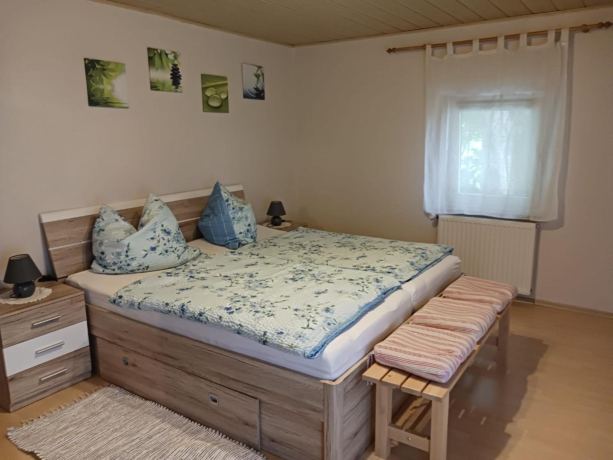 Ferienwohnung Luecking Im Westerwald Flammersfeld Esterno foto
