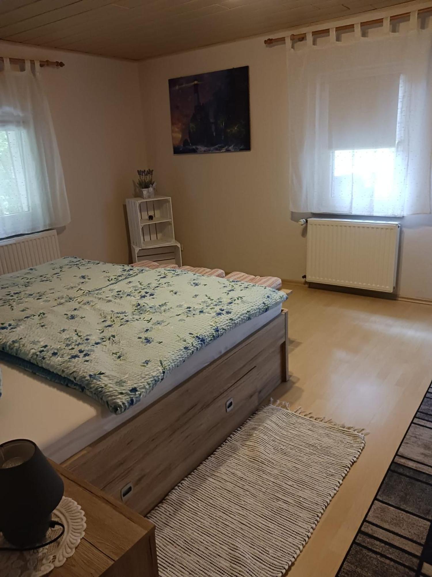 Ferienwohnung Luecking Im Westerwald Flammersfeld Esterno foto